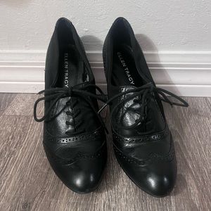 Ellen Tracy Swing Oxford Heels